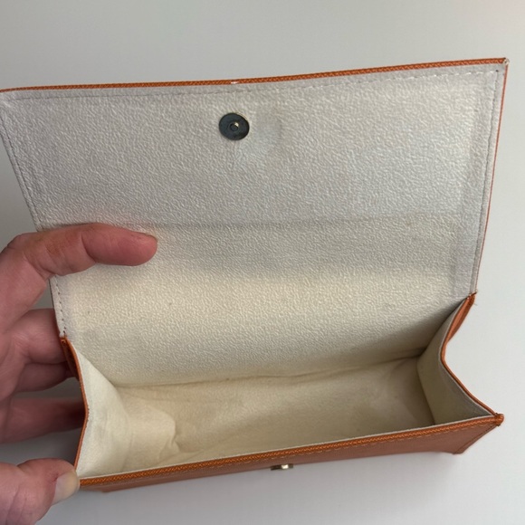 Tory Burch Vibrant Orange Leather Sunglasses Case Authentic Gold Magnetic Design - Picture 16 of 17